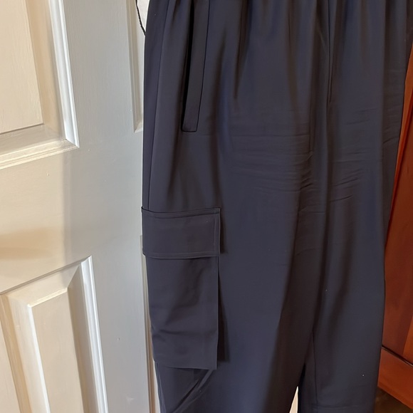 L, Tibi Navy-black tropical wool joggers, sold out size and color - Picture 6 of 8